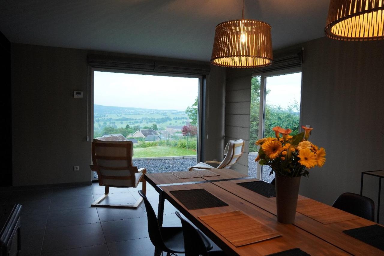 Petite perle en Haute Ardenne avec vue sur la vallée, cabine infra-rouge et bain balnéo Lierneux Extérieur photo