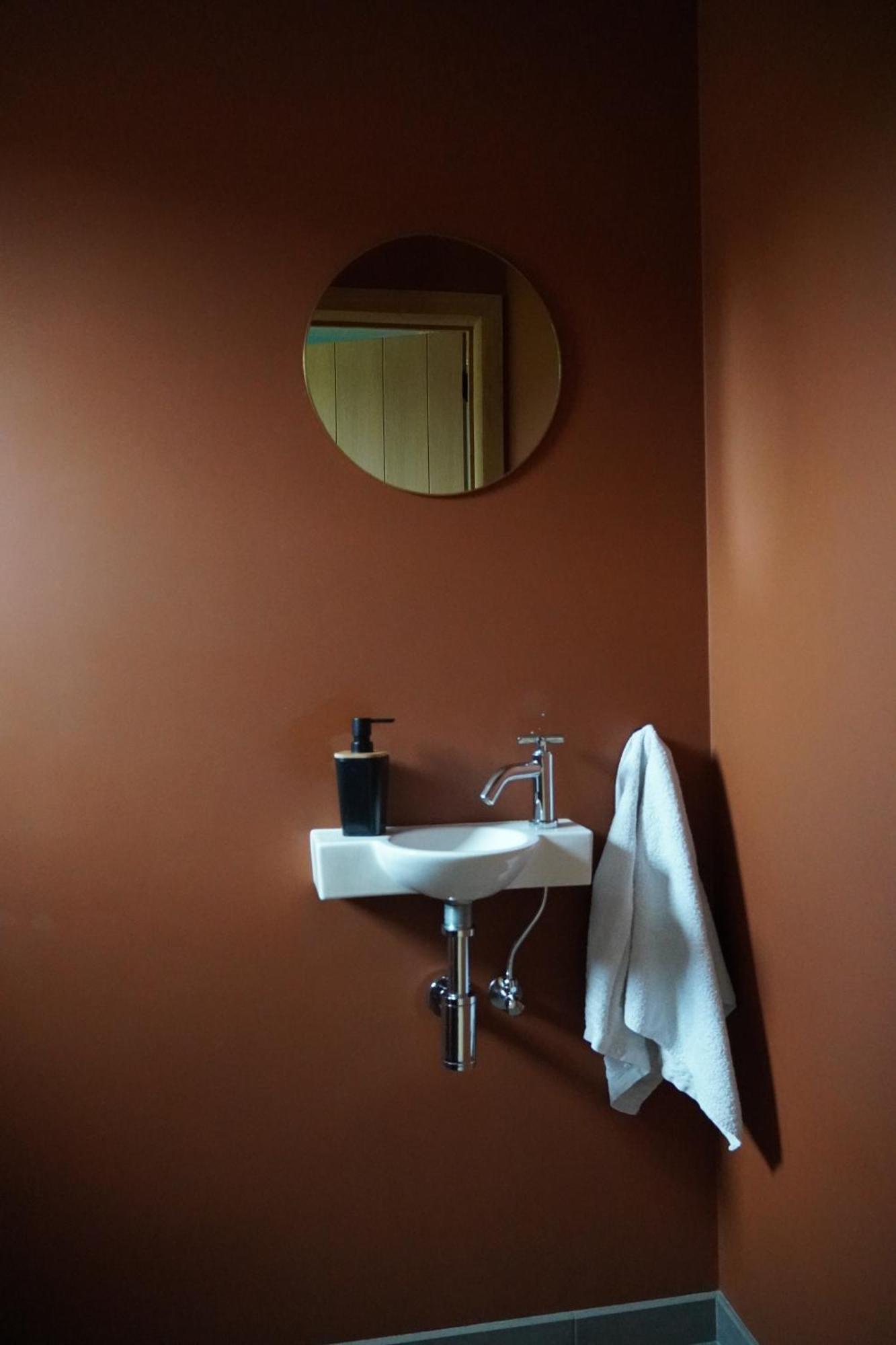 Petite perle en Haute Ardenne avec vue sur la vallée, cabine infra-rouge et bain balnéo Lierneux Extérieur photo